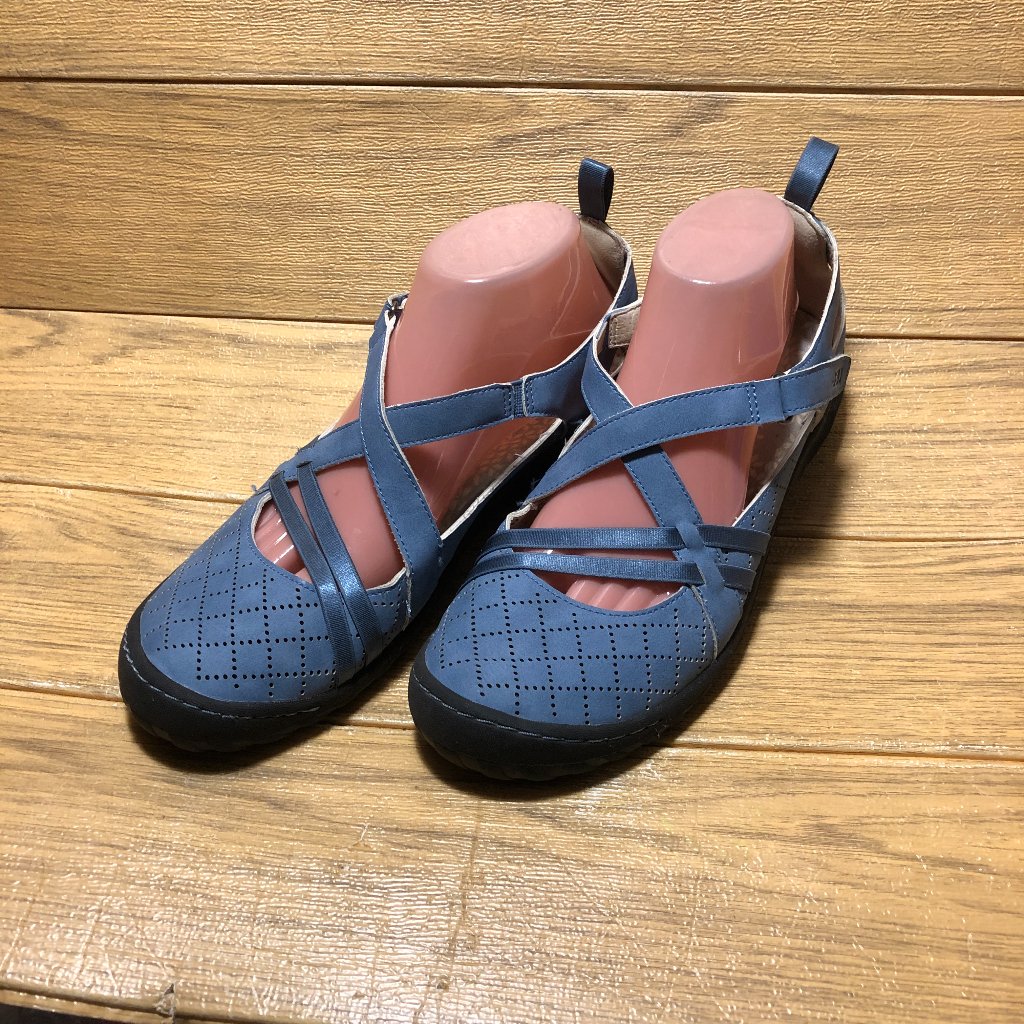 Jbu Slip On Blue Leather Sandals, 10